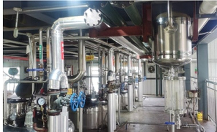 Stainless extraction piping at the partner facility